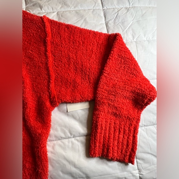 NWT Arizona Jean Co Bright Red oversized crop hoodie. Women’s XL. Very soft. - Picture 5 of 8